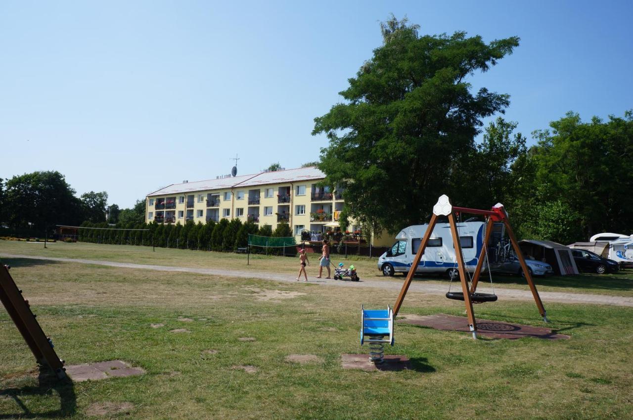 Nalu Glamp Hotell Ujście-Darłowskie Exteriör bild