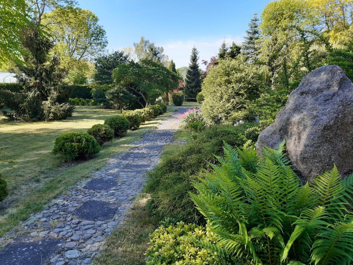 Nalu Glamp Hotell Ujście-Darłowskie Exteriör bild