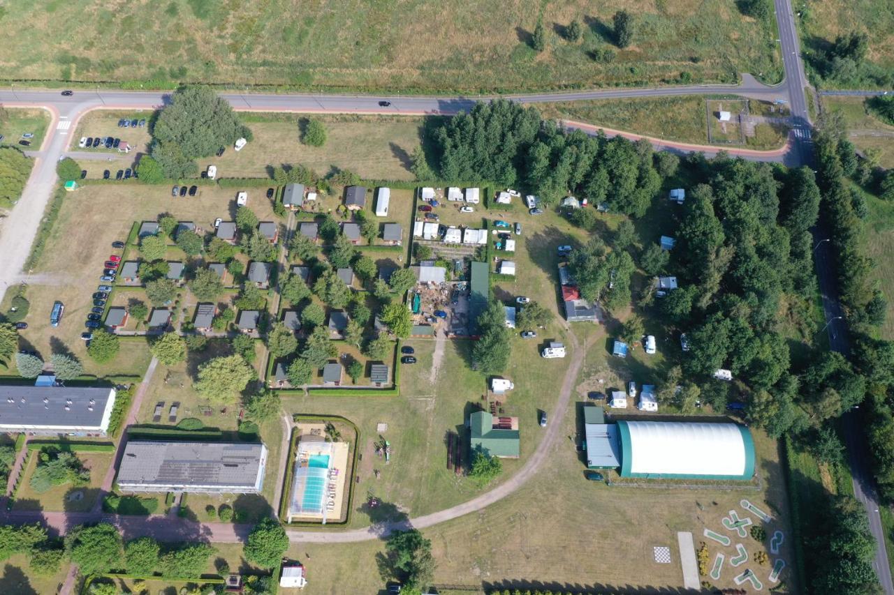 Nalu Glamp Hotell Ujście-Darłowskie Exteriör bild
